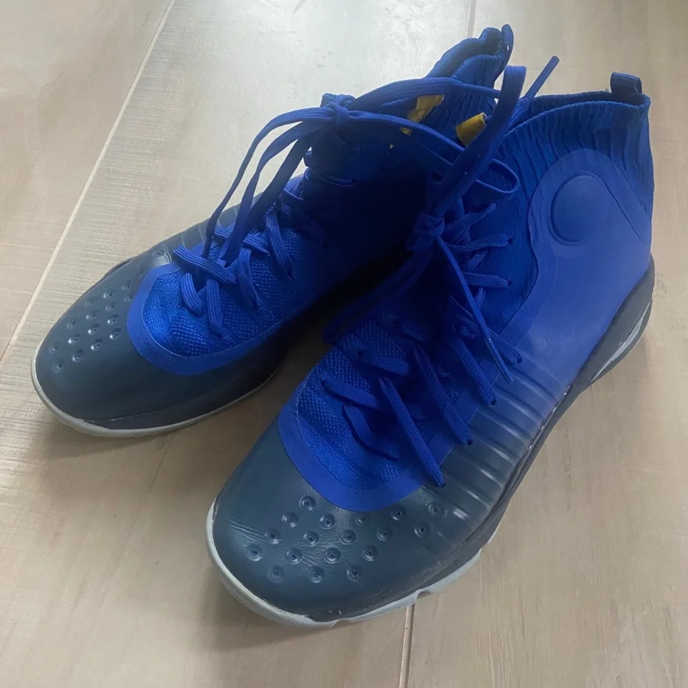 Stephen Curry Under Armour Curry 4 Basketball Shoes Youth 6.5 Blue Yellow